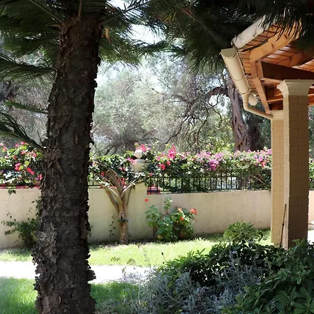 Jasmin Skidi Tatil Evi Ágios Matthaíos