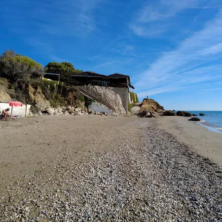 Jasmin Skidi * Ágios Matthaíos